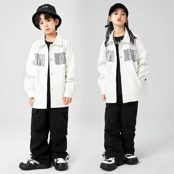 Детская бальная одежда в стиле хип-хоп, белая куртка из искусственной кожи, топы, Черные повседневные брюки-карго для девочек и мальчиков, одежда для джазовых танцев.